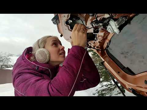 Видео: KIA RIO X-LINE Замок багажника Замена шестиренки