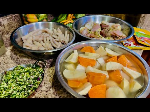 Видео: То, что нужно в холодную 🥶 погоду! Суп из курицы/куриных лапок и говядины с овощами.