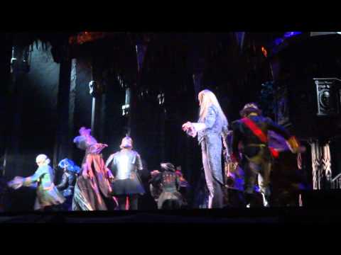 Видео: Иван Ожогин, Елена Газаева. Бал вампиров (Tanz der Vampire). Сцена бала