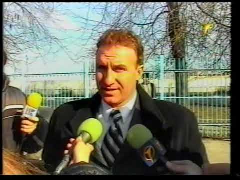 Видео: Как Боби Даскалов заключи стадион "Георги Бенковски" през зимата на 2005 година