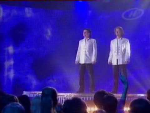 Видео: А.Усанов (Песняры) и А.Маркевич - Я лiцвiн (duet version).mpg