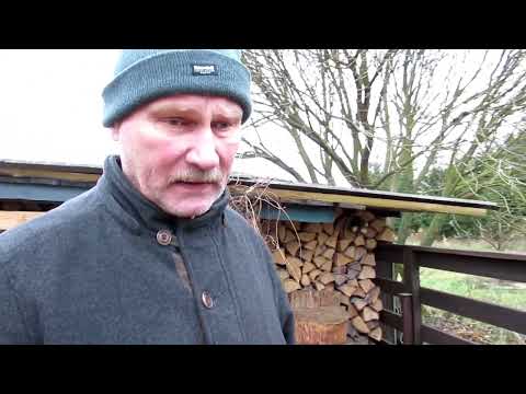 Видео: Бездольный кавказский кинжал с травлением.