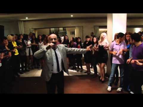 Видео: Поет Дмитрий Ассирийский.avi