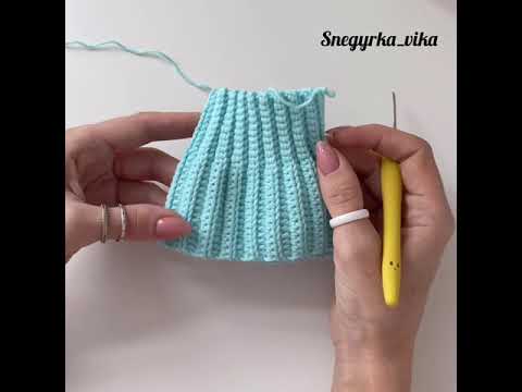 Видео: Шапочка крючком для игрушки