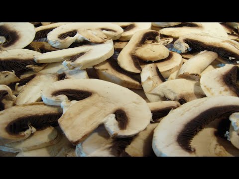 Видео: Два способа заготовки грибов на зиму, когда нет места в морозилке