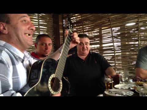 Видео: Tbilisi, грузинское многоголосие