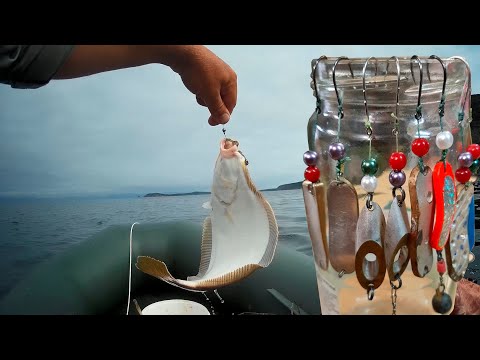 Видео: Ловля камбалы с лодки джигом на лайтовый спиннинг. Часть 3