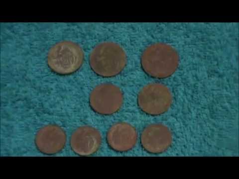 Видео: Чистка щитовиков.Чистка медно никелевых монет.Старый лучший способ чистки.