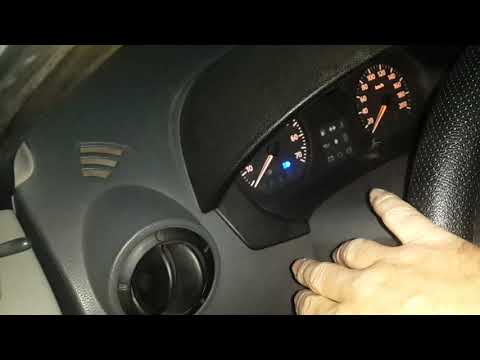 Видео: Renault Dacia Logan led CARLAMP Smart Vision подключение горит ближний и дальний одновременно