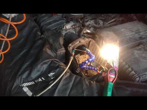 Видео: Двигатель FSI устранение масложора химией BG