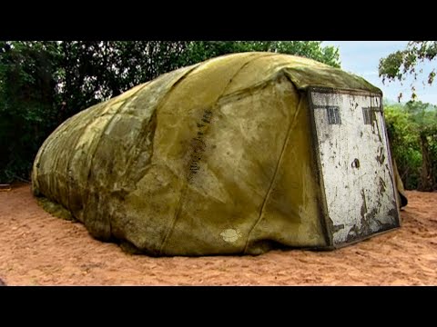 Видео: Люди Смеялись над Его Домом, Пока не Зашли Внутрь