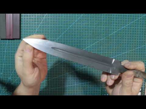 Видео: Заточка кинжала с ноля