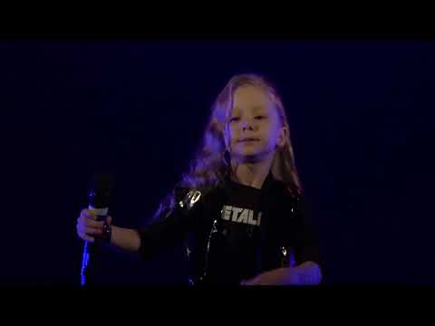 Видео: ЗВЕРИ - Районы-кварталы (cover by Ксения Шаплыко)