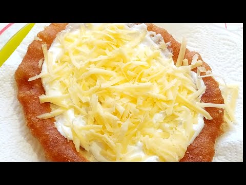 Видео: Лангош.Очень вкусная дрожжевая лепешка.