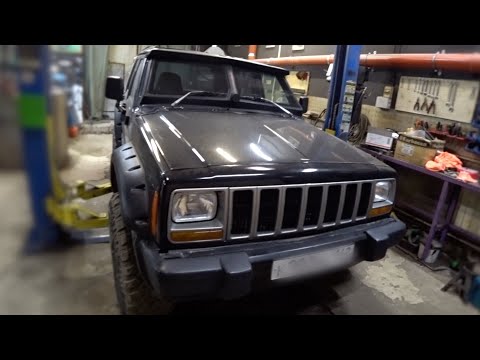 Видео: Jeep Cherokee на шарнирах