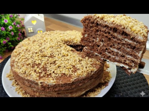 Видео: 🔝 Нежннйший и вкуснейший торт на сковороде. Торт без выпечки, без печенья, без миксера