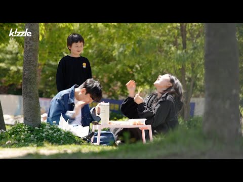 Видео: Что делать, если с вами флиртует чужой ребенок?