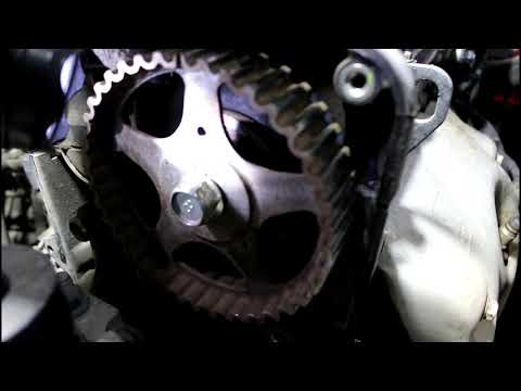 Видео: Kia Rio 1,4 Киа Рио 2010 года Замена ремня ГРМ и роликов
