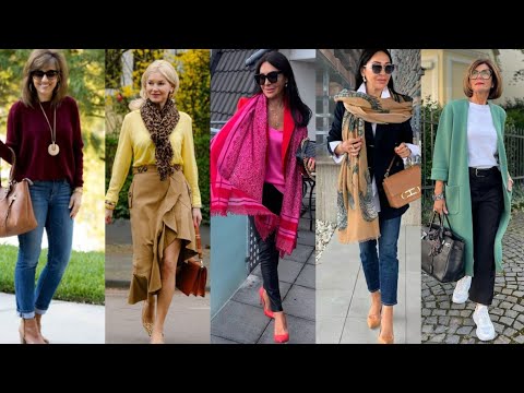 Видео: Актуальные идеи нарядов для женщин старше 60, 70, 80 лет / модные наряды 2025 года