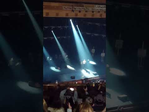 Видео: Святослав Вакарчук feat Schmalgauzen - На небі кавер Океан Ельзи 5.10.2025 Сольний концерт