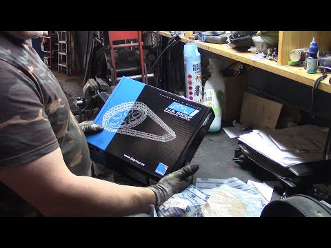 Видео: BMW 118D E87 2010 N47  Замена ГРМ Вторая часть  timing chain 2