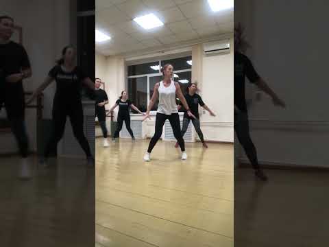 Видео: Силовая тренировка с гантелями! Работает все!