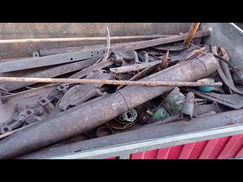 Видео: Два дня копа в выбитой деревне.