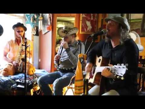 Видео: Михаил Башаков - Самбади (квартирник у Добрера)