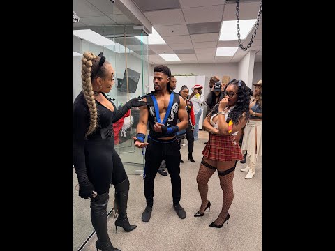 Видео: Аманда видит помаду на костюме Пьера и останавливает вечеринку, крича Тэнне, что сейчас начнется ...