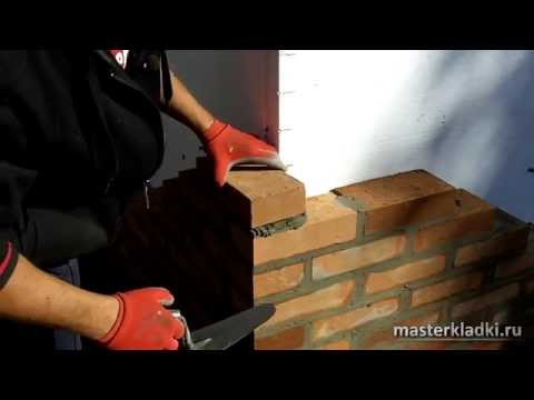 Видео: Кирпичная кладка угла под расшивку - [© masterkladki]