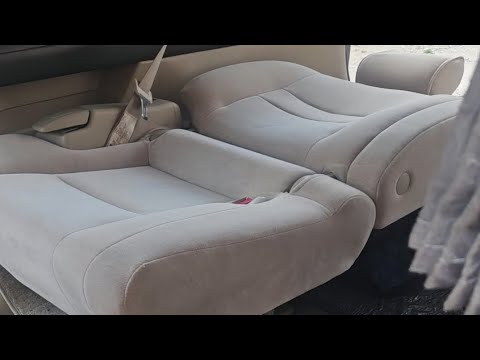 Видео: проблемы с третьим рядом сидений на Тойота Альфард.