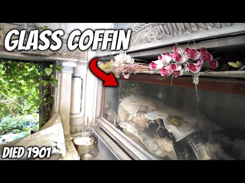 Видео: Я встретился лицом к лицу с непорочным викторианцем — Поджореале, Неаполь. Часть 6 🇮🇹