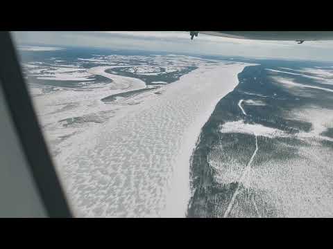 Видео: Вид с самолёта на реку Мезень. 15 мая 2024 год.