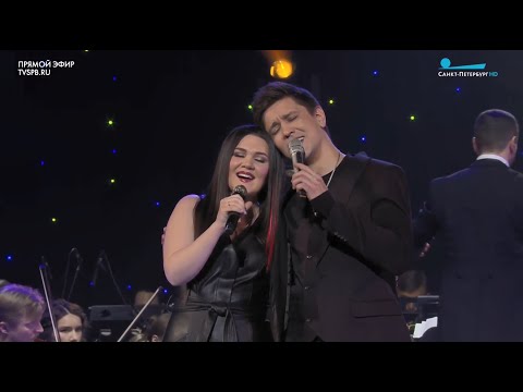 Видео: Дина Гарипова и Григорий Чернецов – "Вечерняя песня"