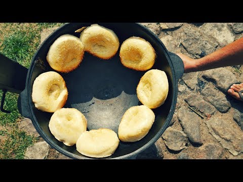 Видео: СУПЕР ЛЕПЕШКИ В КАЗАНЕ НА КОСТРЕ