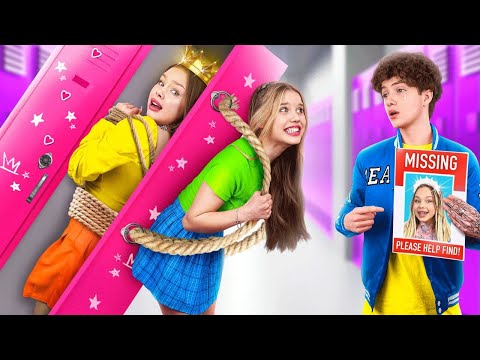 Видео: Королева Школы Пропала! Я Нашла Тайную Комнату в Школе