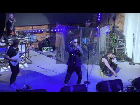 Видео: ТЫ КРУЧЕ, ЧЕМ... - GAYAZOV$ BROTHER$ - Воронеж 17.06.2022