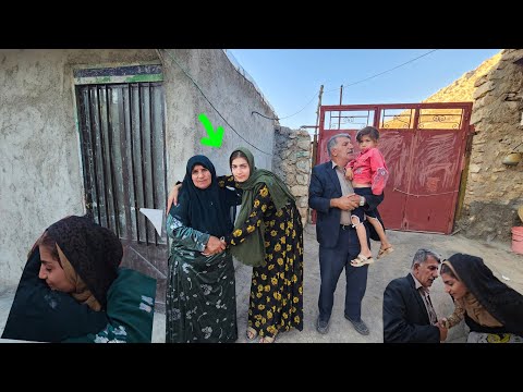 Видео: Из приюта в деревню: трогательный визит и благополучие бабушки