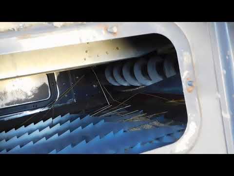 Видео: Комбайн Палессе GS10. Отзывы и советы комбайнёра #4.(доработка грохота)