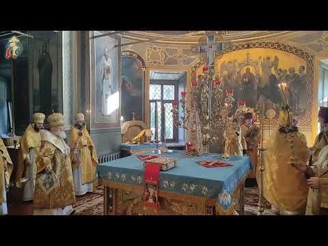 Видео: "Приидите, поклонимся" (Архиерейское, входное)