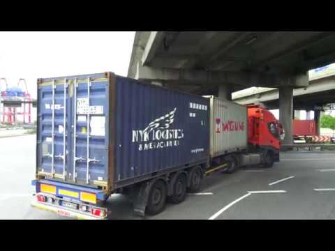 Видео: Супер функция в Мерседесе. За работу в Крейсе 12 лет тюрьмы. Помылся как немец.