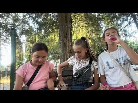 Видео: Пробваме нови храни