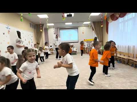 Видео: Родинне свято «Вареники-хваленики» у середній групі 🥟💛