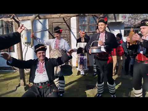 Видео: Ансамбъл Добруджа-  Трифон Зарезан гр.Добрич