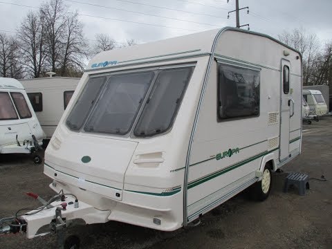 Видео: Обзор дома на колёсах,автодом,прицеп-дача STERLING 2000 года 750 кг