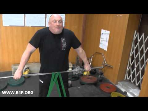 Видео: Рашид Ицаев о завтраке и о тренировках с резиновыми петлями RUBBER4POWER