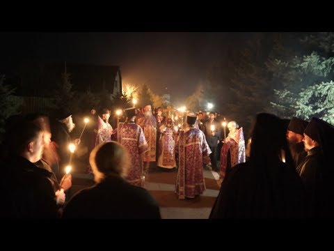 Видео: "Кресту Твоему покланяемся…". Неделя Крестопоклонная. Великий пост. Никольское