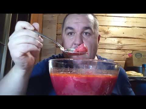 Видео: Обжор - лайтовый борщ на свинине с лепешками