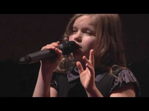 Видео: Катрина Паула Диринга (10 лет) "Je T'aime"