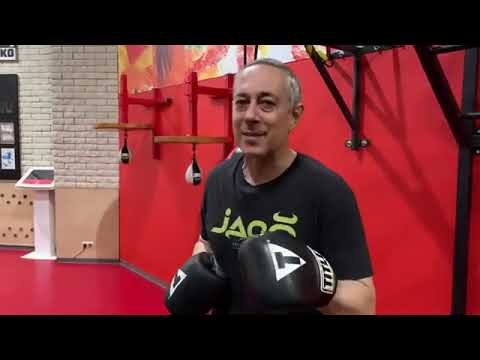Видео: Растяжной мяч для начинающих 